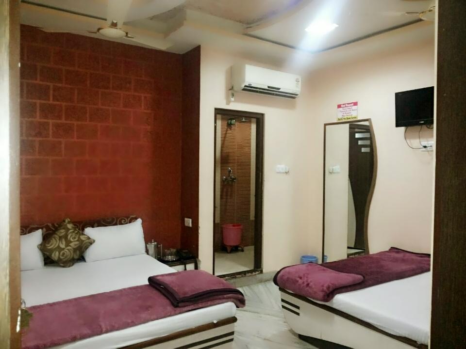 Hotel Lovely Ajmer Buitenkant foto