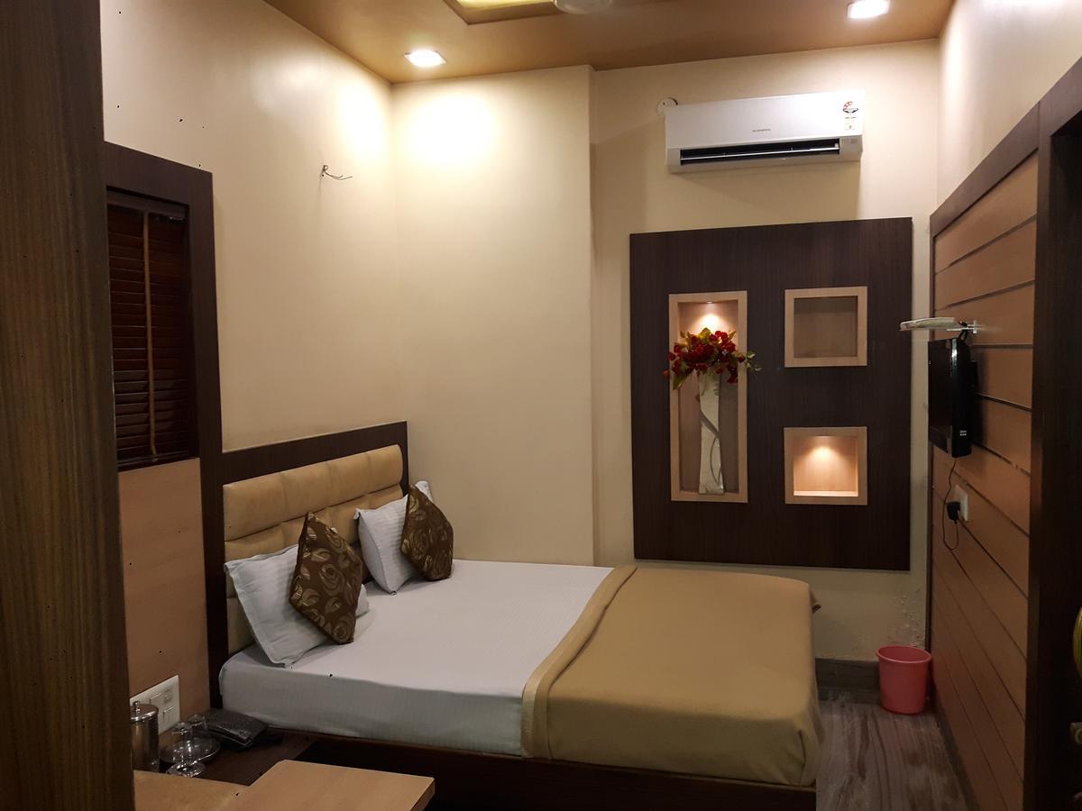 Hotel Lovely Ajmer Buitenkant foto